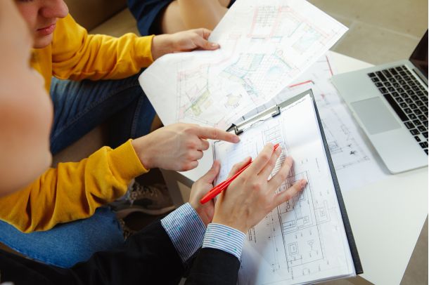 planners looking at plans pre planning clinic