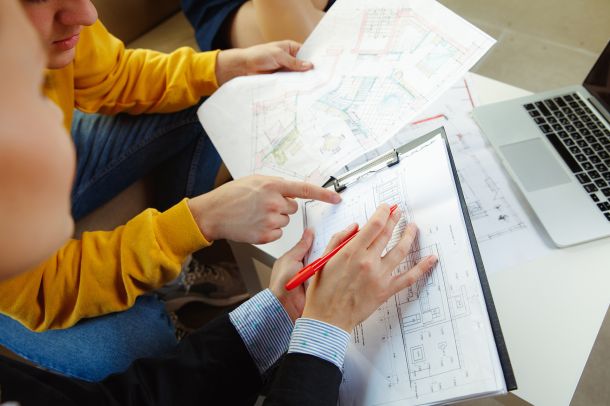 planners looking at plans pre planning clinic